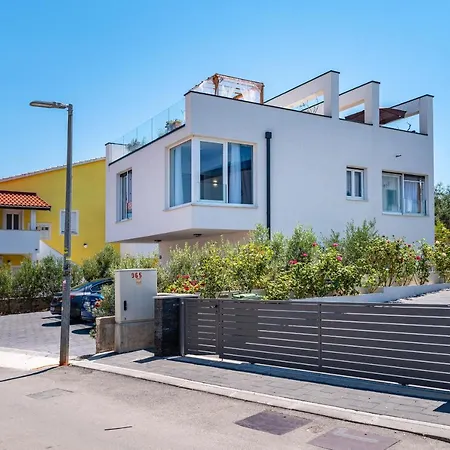 Apartamento With A Parking Space Okrug Gornji, Ciovo - 21440